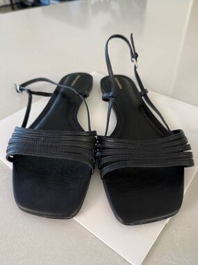 Reformation Flats ( Women's 11)